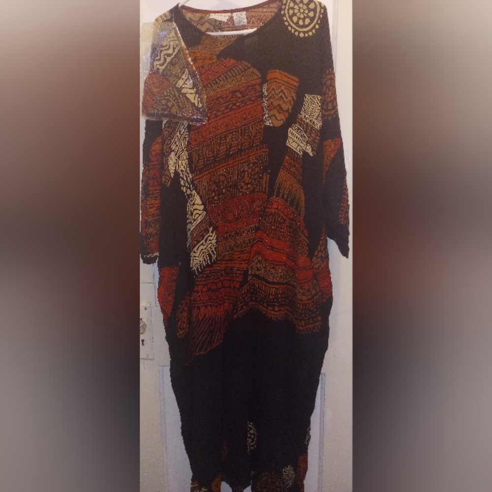 Ethnic dress / rob